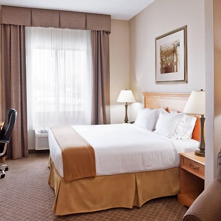 Holiday Inn Express Hotel & Suites Chesterfield - Selfridge Area By Ihg Luaran gambar