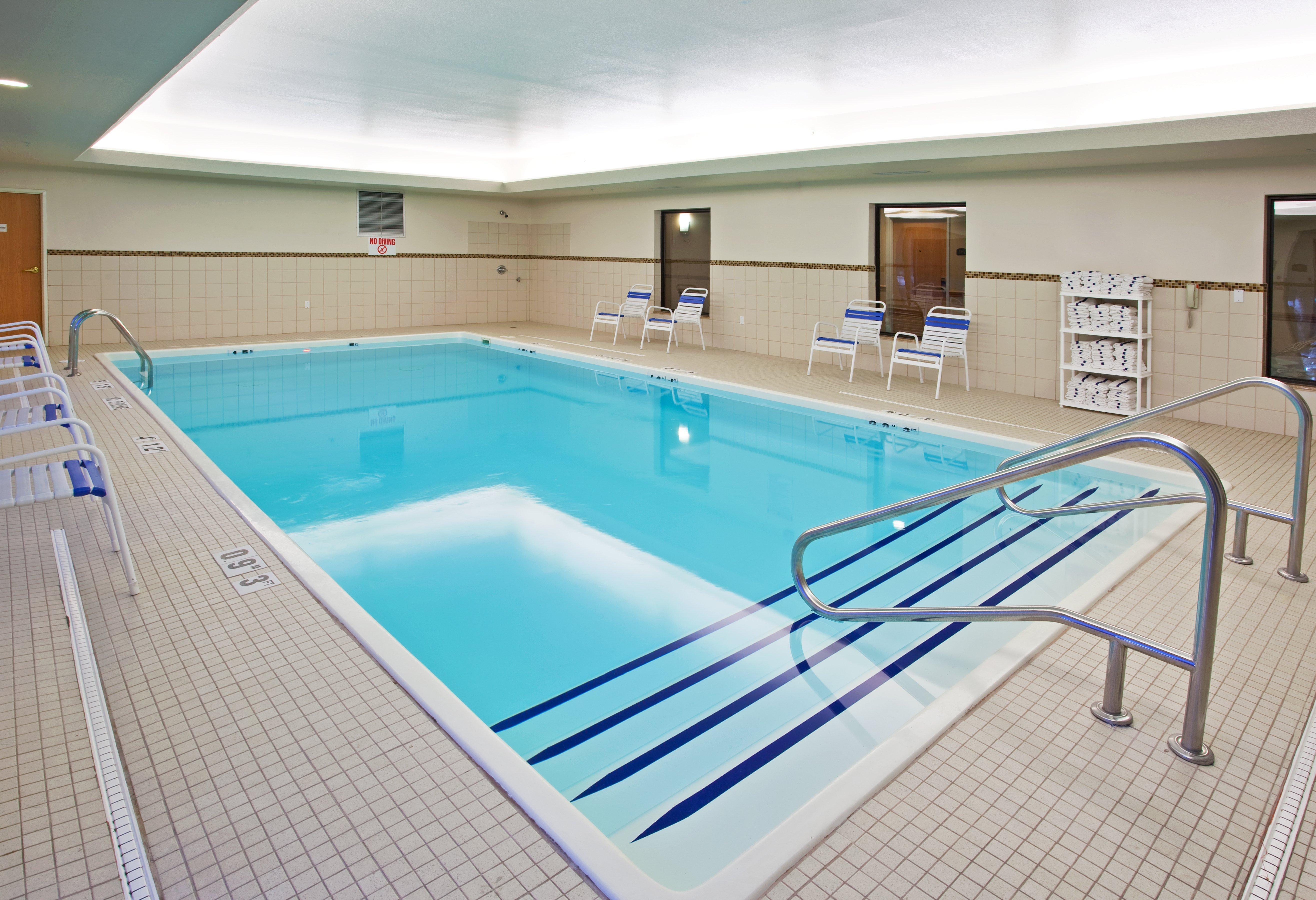 Holiday Inn Express Hotel & Suites Chesterfield - Selfridge Area By Ihg Luaran gambar